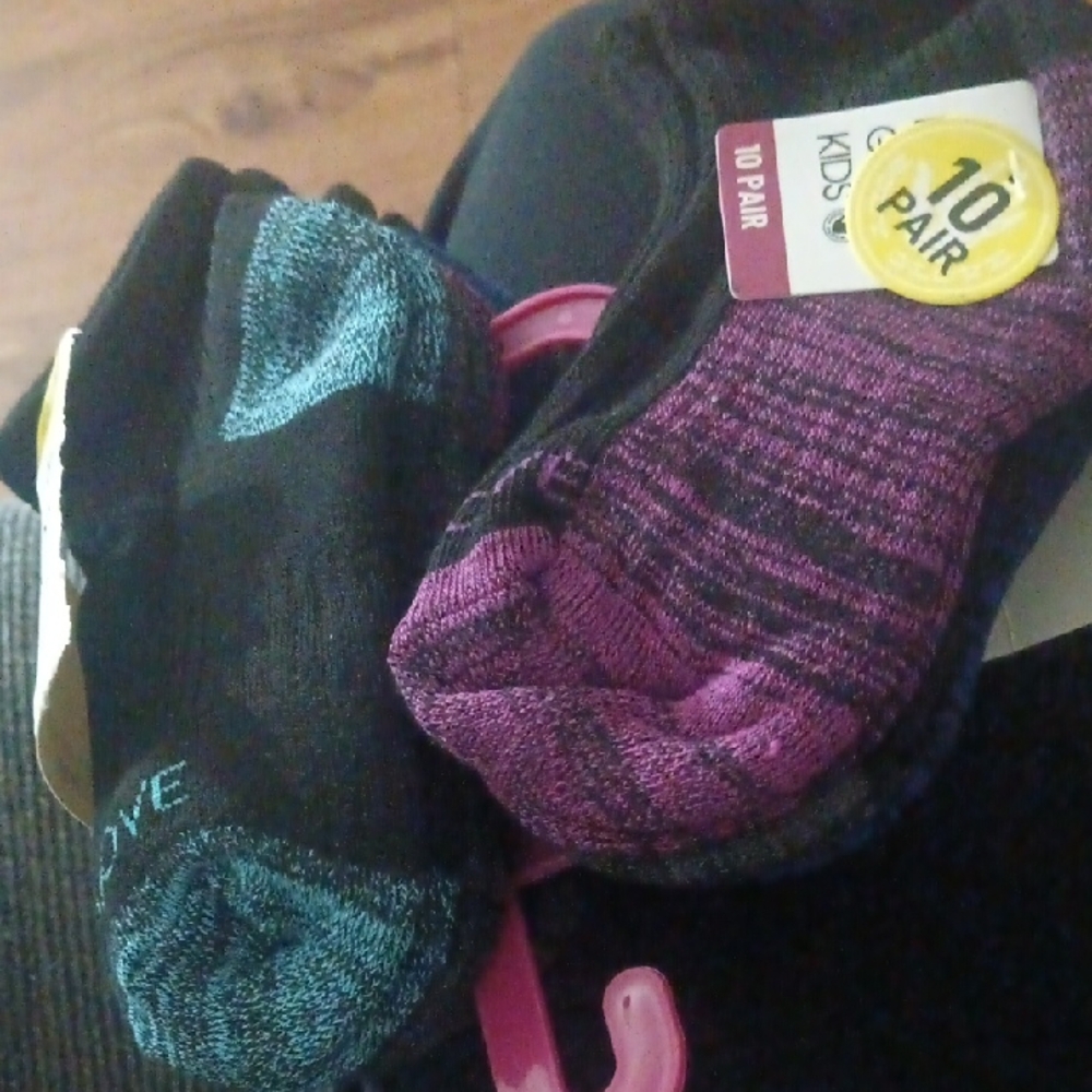 Body Glove Black and Purple Athletic Socks